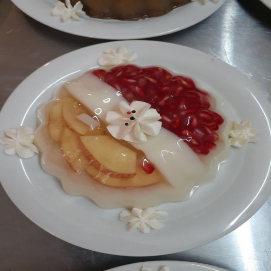 کرم بستنی میوه ای 5 نفره